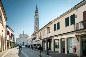 Centro udito Zero Branco